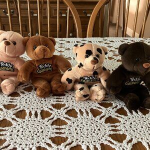 Vintage 1980’s Set of 4 7” Plush Bears Teddy Grahams Bears